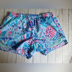 Lilly Pulitzer Ocean Trail Shorts Medium